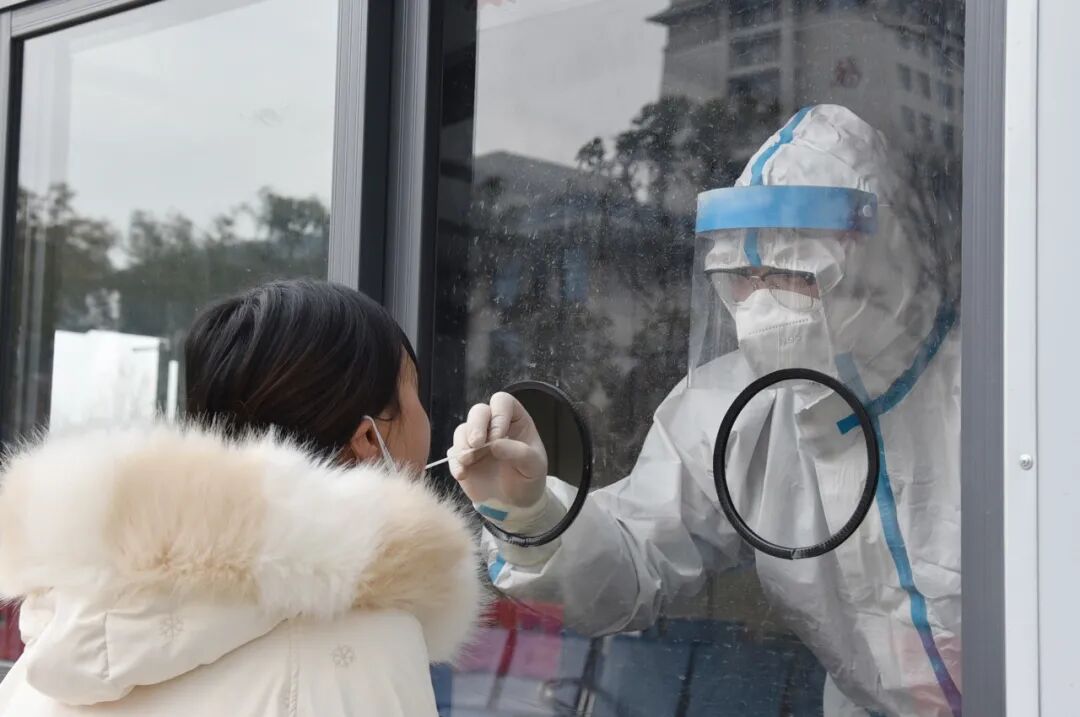 标本转运箱怎么消毒核酸的检测流程 ｜ 看完终于明白为什么要等那么久了_https://www.jmylbn.com_新闻资讯_第3张