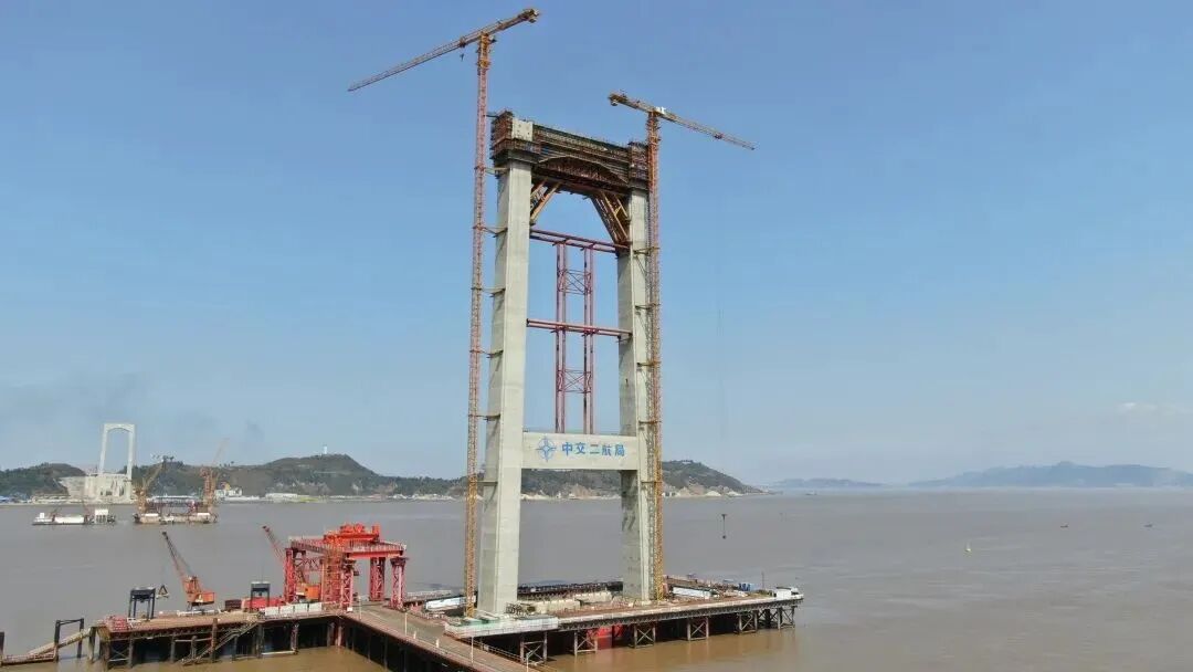 【5/29更新】两主缆钢丝加起来总长能绕地球2圈，世界首座三塔四跨双层钢桁梁悬索桥建成的图19