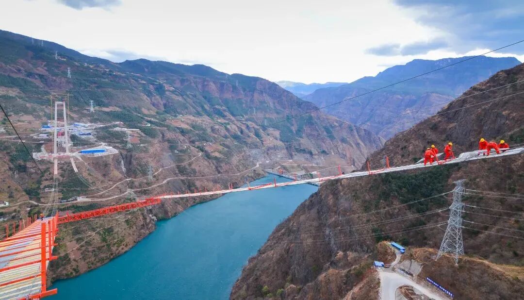 【5/23更新】壮观！海中最高猫道来了，那您知道啥是猫道吗？的图16