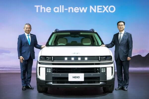 5分钟充氢跑720公里！现代氢燃料电池车明年登陆日本 - 手机中国 -