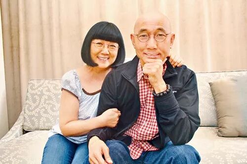 在创作《一生所爱》的时候,导演刘镇伟对卢冠廷说,"这段爱情是五百年