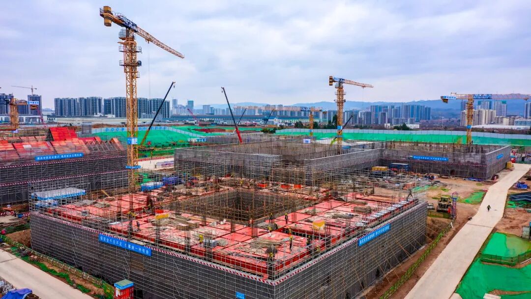 華附新世界學校地址_清華附中地址_華附高中部地址