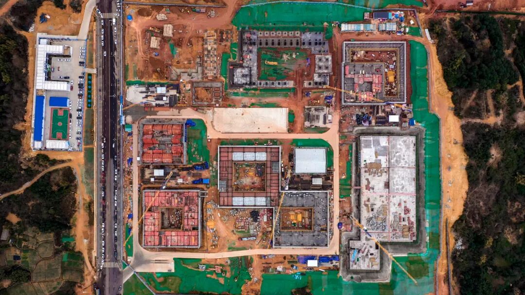 清華附中地址_華附高中部地址_華附新世界學校地址