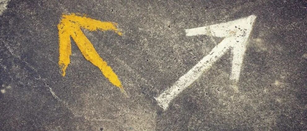 “我到底该看哪个科？就肚子疼，已经转了四个科了！”