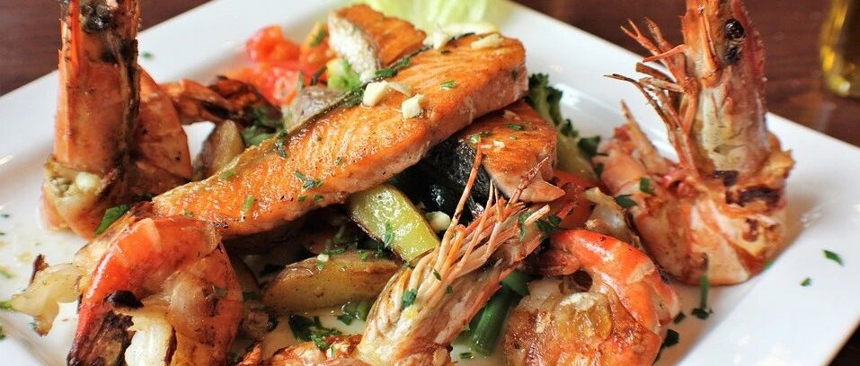 2020年最佳饮食榜首「地中海饮食」还能降低克罗恩病的风险？大型前瞻性研究揭秘