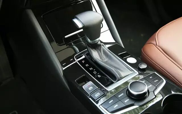 15万的SUV也有回头率？不信开这台车试试！