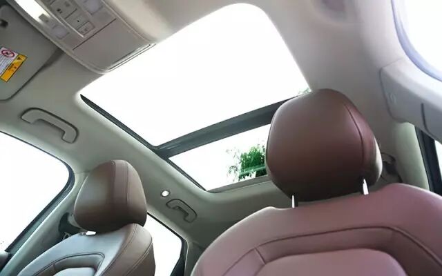 15万的SUV也有回头率？不信开这台车试试！