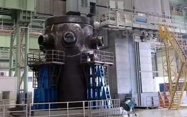 9000万一台，加工直径22米，看看这台中国造立式车铣长啥样！的图2