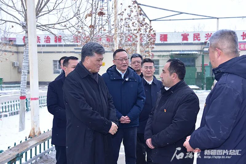 马兴瑞岁末年初走遍南疆五地州，“棋眼”之重不言而喻