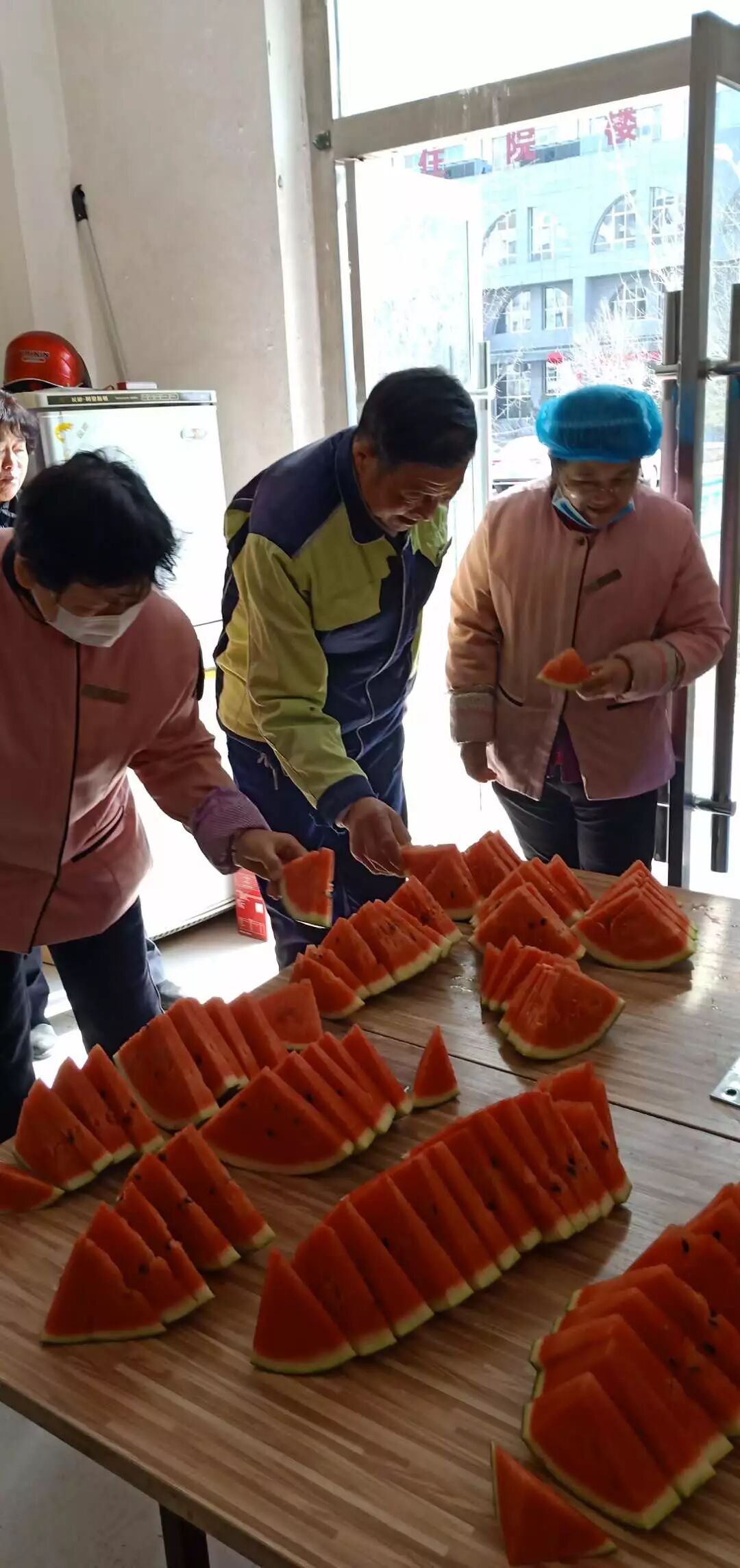 甲方送慰问  物业心感恩(图10)