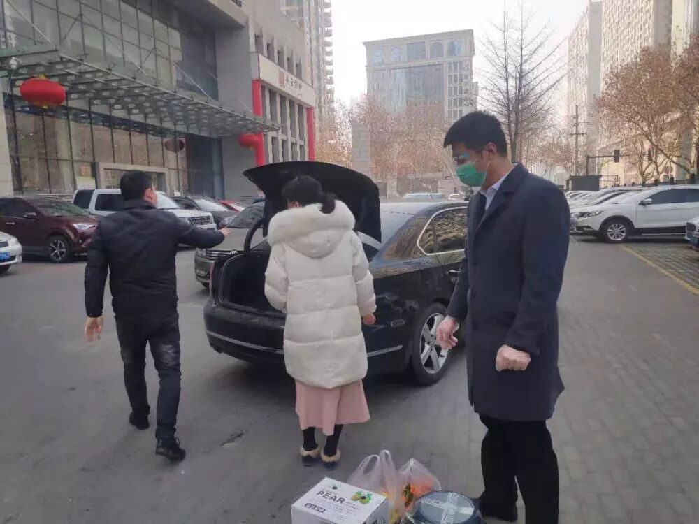 甲方送慰问  物业心感恩(图8)