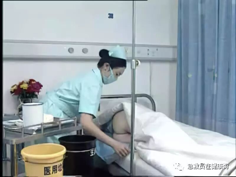 怎么无器材灌肠灌肠术（一）_https://www.jmylbn.com_新闻资讯_第3张