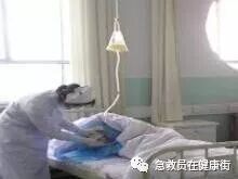 怎么无器材灌肠灌肠术（一）_https://www.jmylbn.com_新闻资讯_第10张