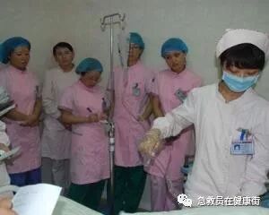 怎么无器材灌肠灌肠术（一）_https://www.jmylbn.com_新闻资讯_第19张