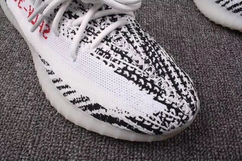 adidasyeezy侃爷椰子白斑马跑鞋eqt跑鞋白菜价68元