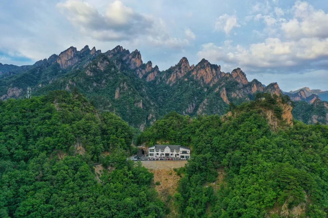 老界岭仙人峰景区今日对外开放