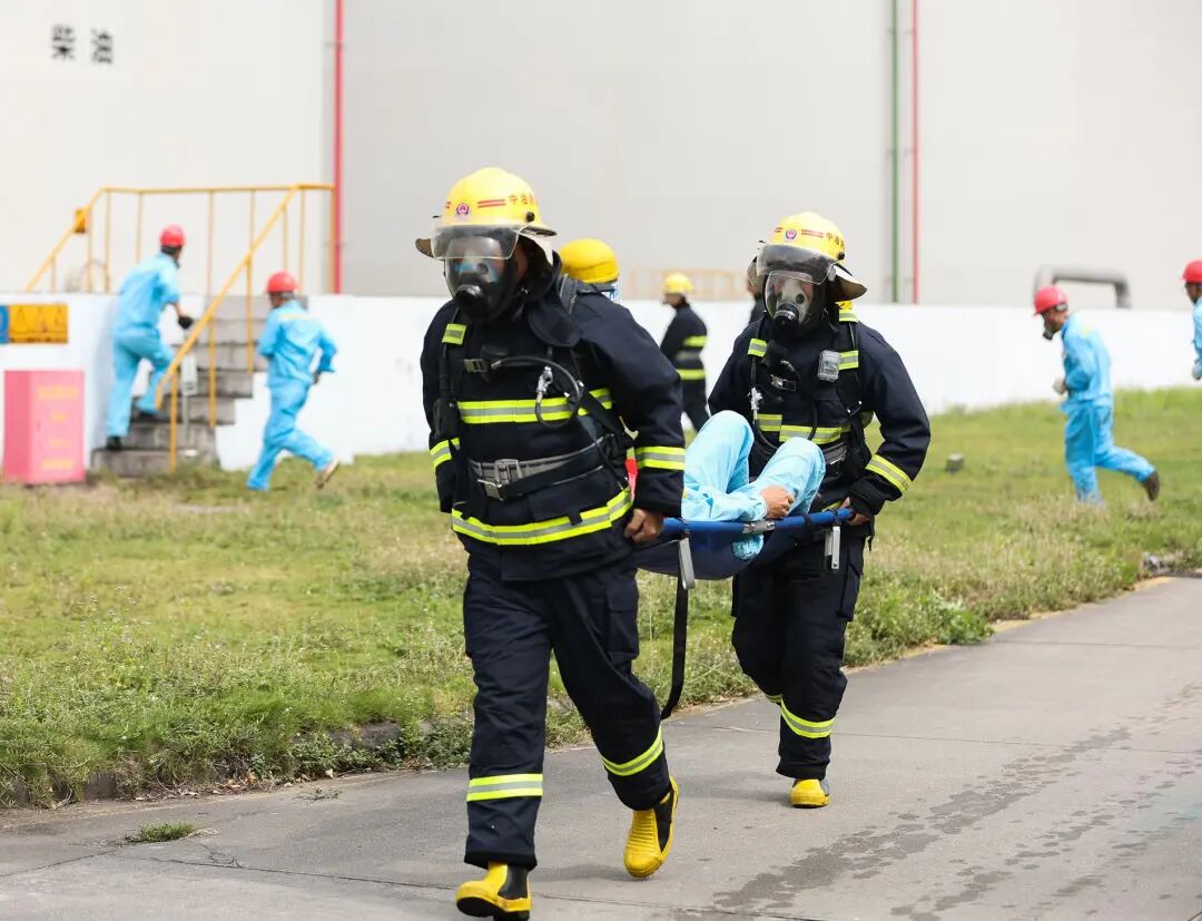 广州举行危化品重大危险源事故应急演练