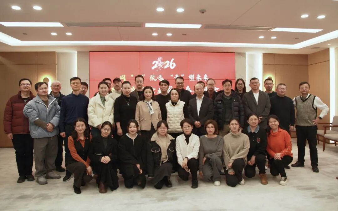 aeaecc230b2743fcaa4c6799b3486cc3.jpg