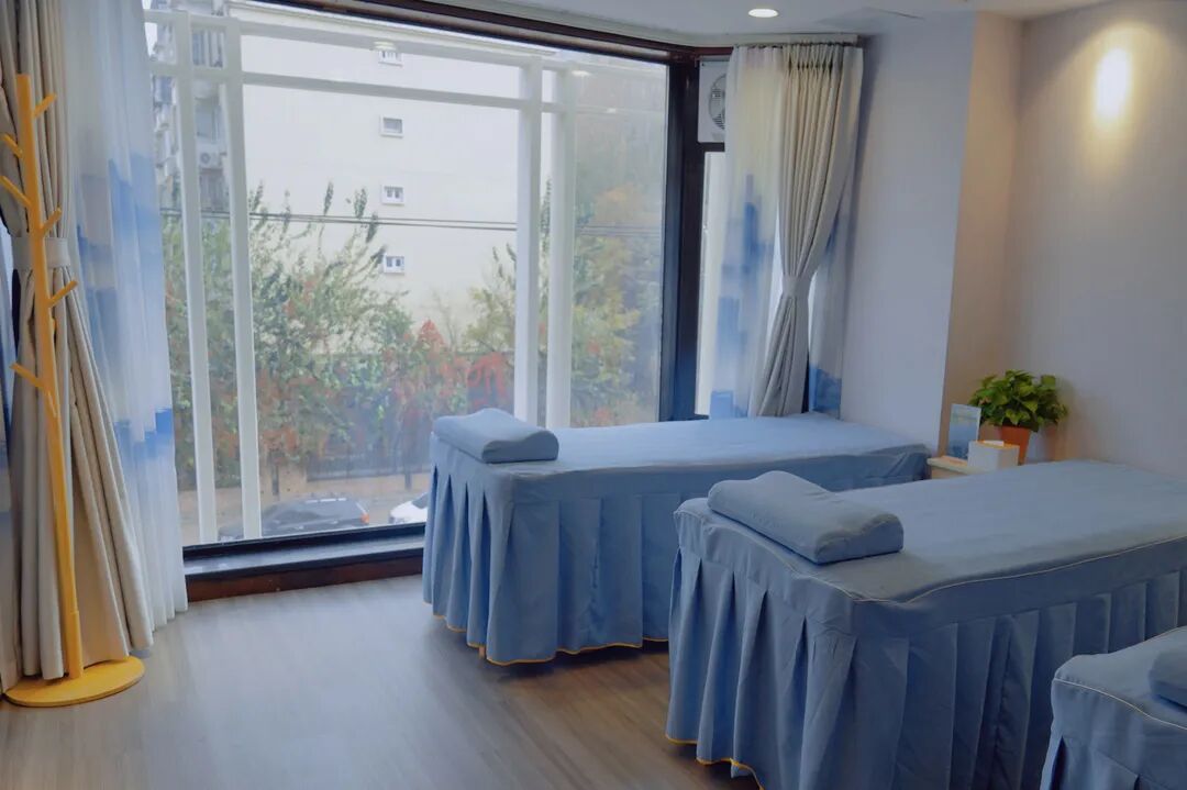 ˬˬˬ�������ϣ�������400�O�ɶ���Ҫ���ˣ��ɶ�+��ԡ+���ɰ�Ħ��ȫ�ײ���30��Ǯ������40���ӣ���һ�ξͰ��ϣ�