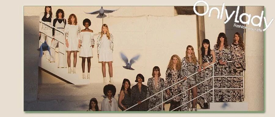 看了CHANEL的早春度假系列，想五一再过一遍