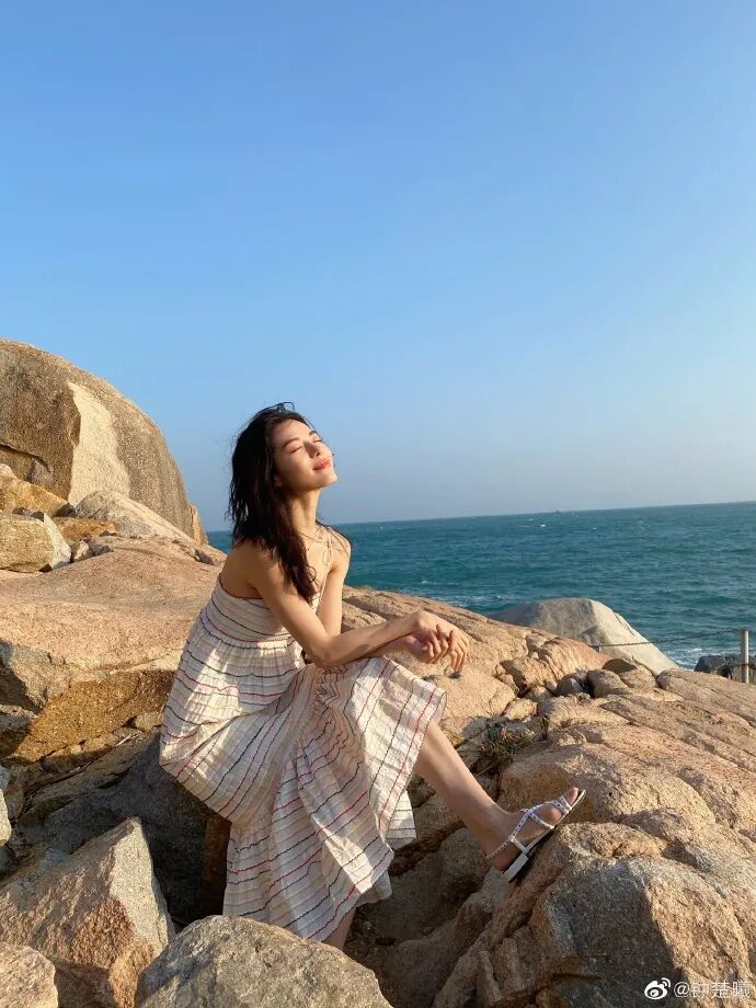 海边 沙漠 游乐园 拍出上镜的游客照到底要穿什么 柠檬资讯