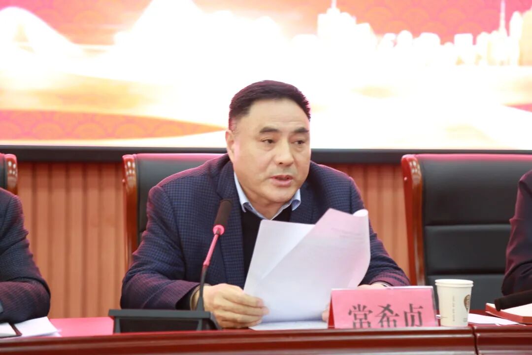 6969市教育局党组成员,副局长常希贞通报各县市区"两个创建"工作