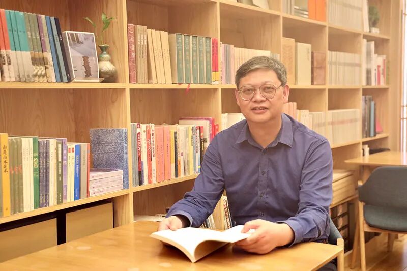 四川外国语大学成都学院师范系男神_上海师范大学财务处_临沂大学师范