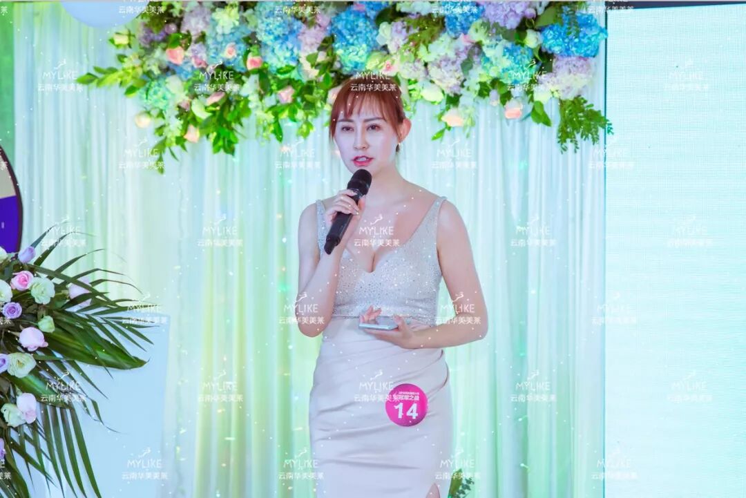 倾城美胸长啥样这场胸模大赛真让人大开眼界