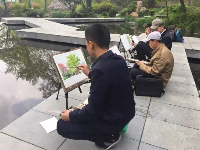 http://7xo6kd.com1.z0.glb.clouddn.com/upload-ueditor-image-20170523-1495529154853091551.jpg