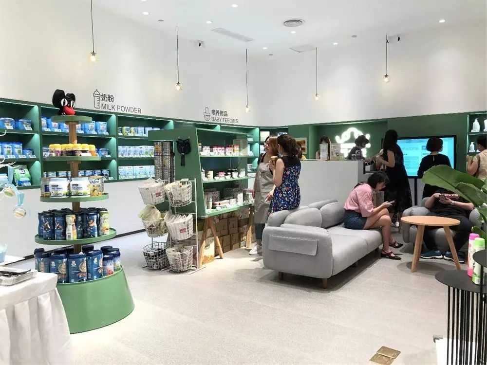 母婴店有爱他美奶粉卖吗_母婴卖店爱他美多少钱_为什么母婴店都不卖爱他美