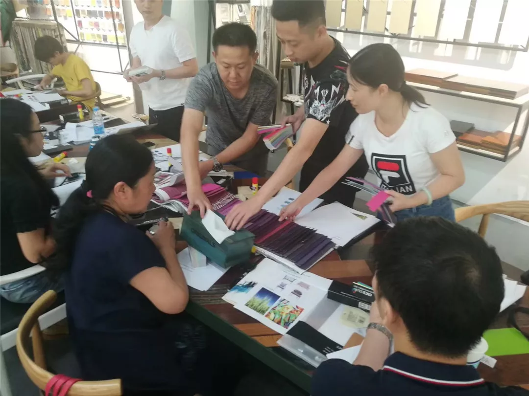 https://image.ipaiban.com/upload-ueditor-image-20180727-1532658543820083573.jpg