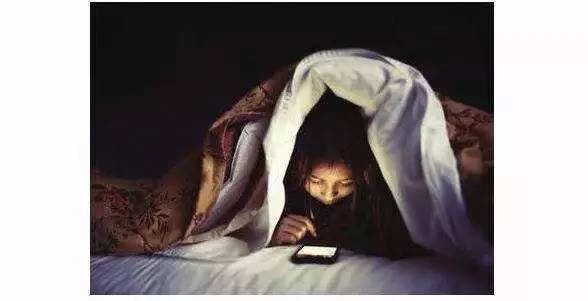 「熬夜」【禅心大侠】得不偿失的“强迫性熬夜综合征” ，越来越多90后加入“熬夜大军”