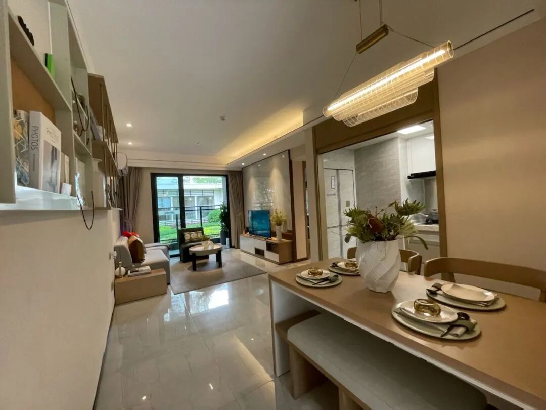 广州白云湖附近新楼盘，品实云湖花城多少钱一平方？