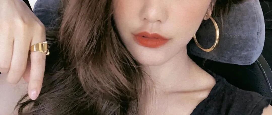 46岁艳若桃李，台北名媛头部网红的绝对逆龄路……