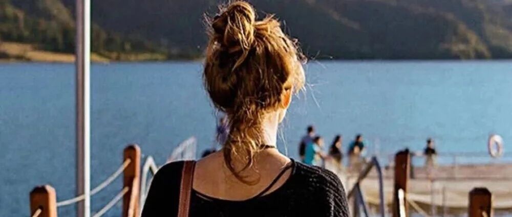 37岁“过气”明星发简历求工作，被嘲“太便宜”：低配，正在毁掉你的生活