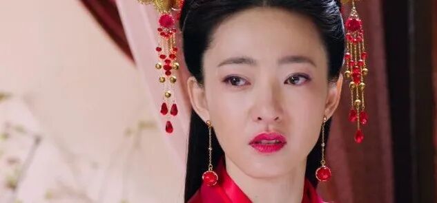 被嘲大饼脸，自降身价演烂片，冻卵尝尽苦头，阿娇离婚放飞自我胖到认不出？（组图） - 12