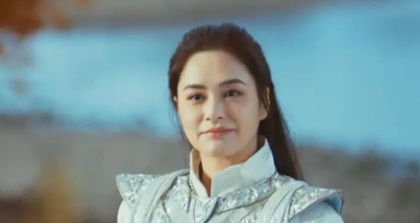 被嘲大饼脸，自降身价演烂片，冻卵尝尽苦头，阿娇离婚放飞自我胖到认不出？（组图） - 13