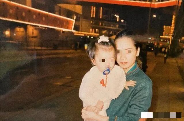 嫁豪门四年变成女佣？洗衣做饭包揽所有家庭开支、挑了十几年豪门把自己给坑惨了（组图） - 10