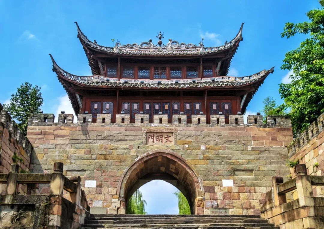 南溪文明门.jpg