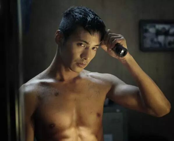 人生如戏，全靠演技，选择戏剧专业圆你的演员梦。