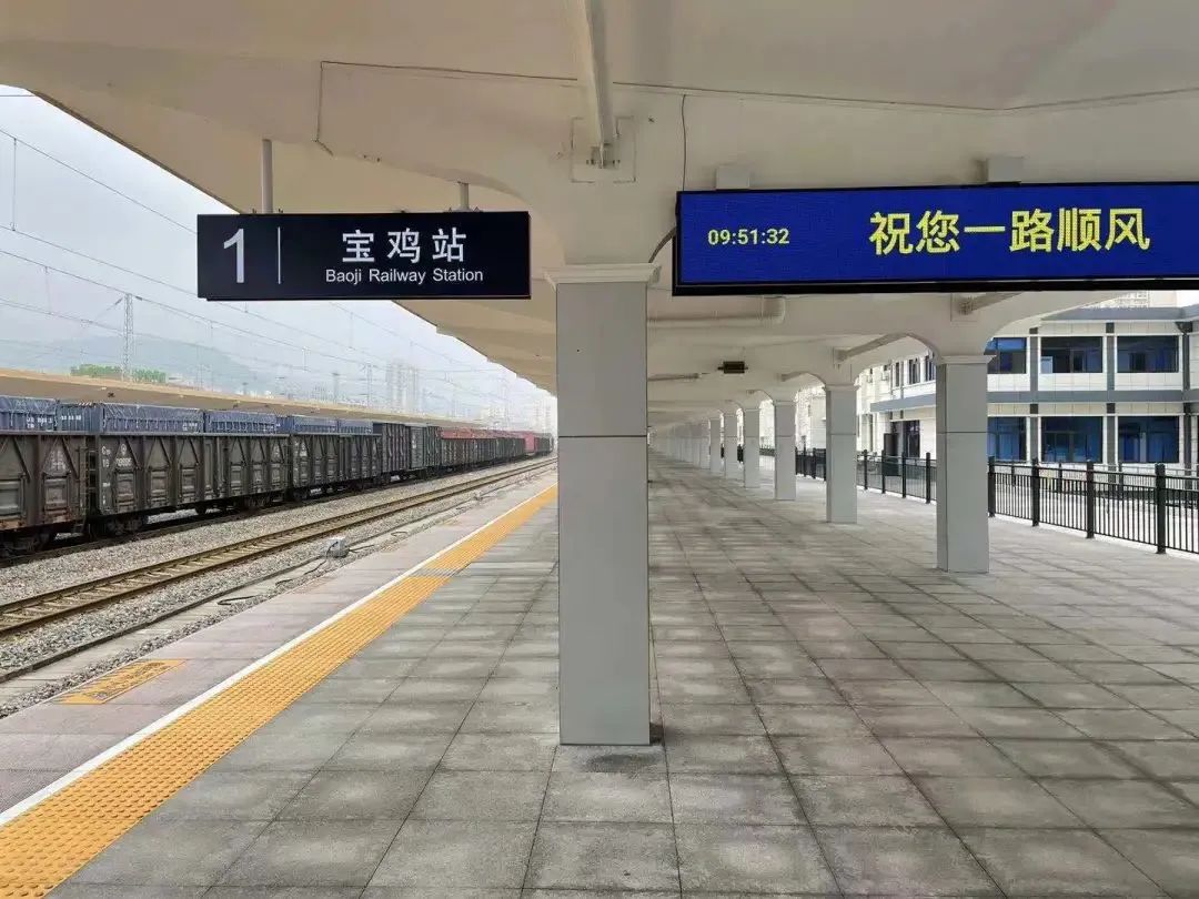 宝鸡改造火车站新动态绿巨人动车组或即将开通