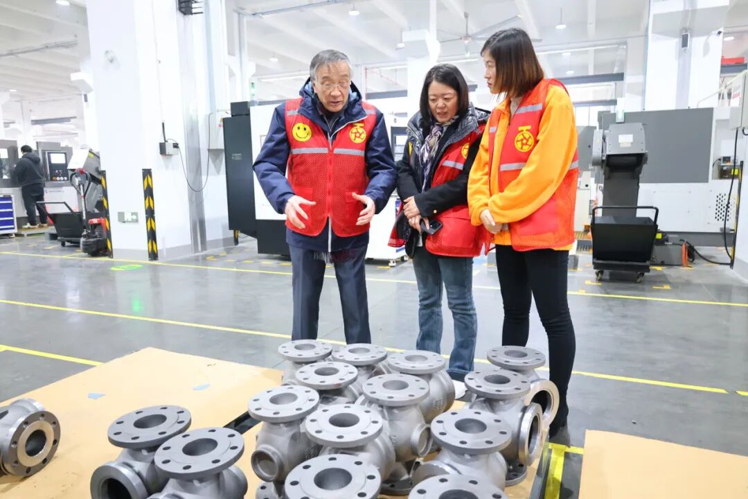 原特种设备高级检验师张幼德老师莅临法登阀门参观指导