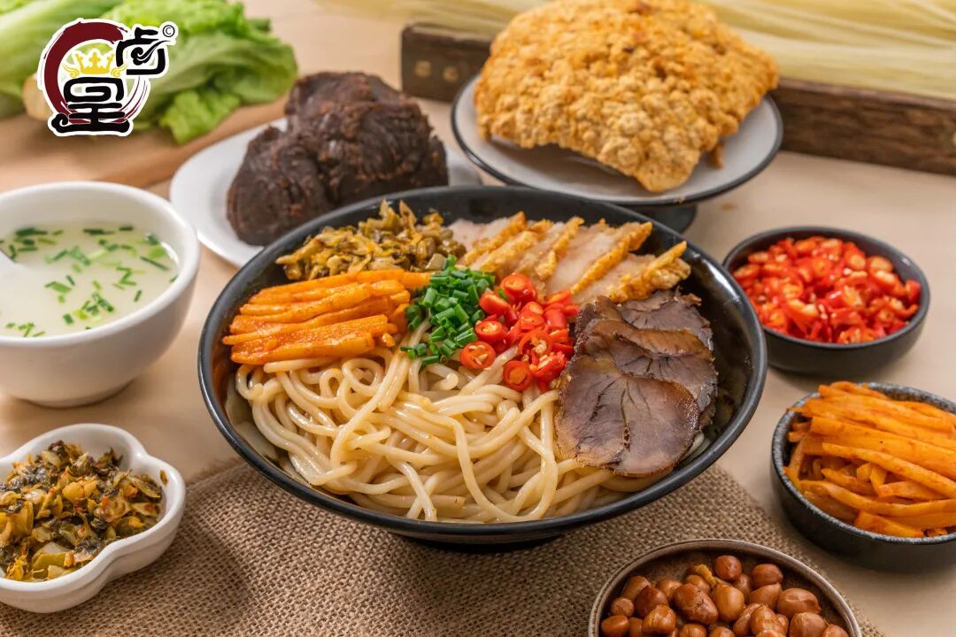 餐饮创业项目策划方案 重中之重丨餐饮创业选择加盟还是自己单干？