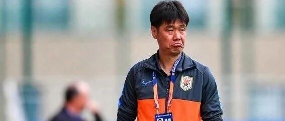 费莱尼戴帽！赛后，李霄鹏很激动