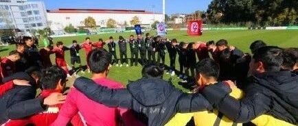 淄博蹴鞠面临艰难处境，这条官方微博底下全是质疑