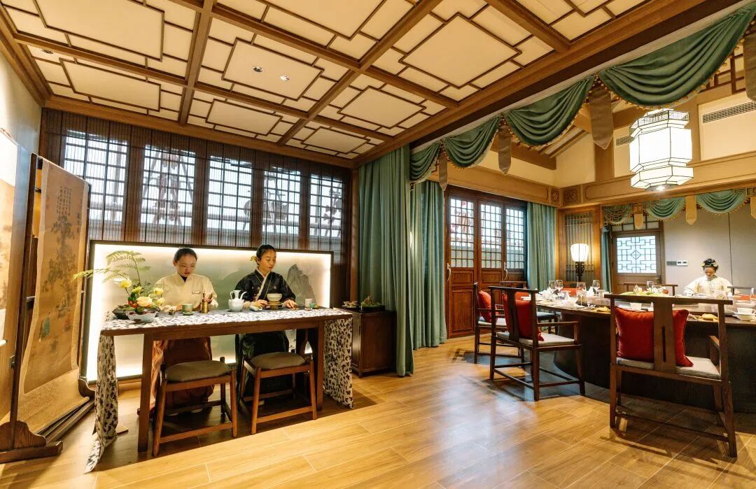 河南开封清明上河园承包你的年末盛宴免费宋装精美宋