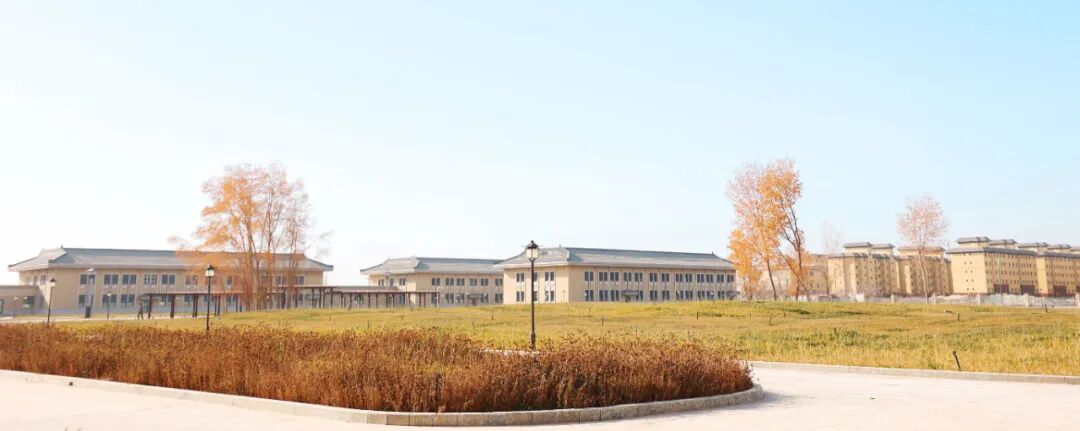 新疆政法学院两年赋