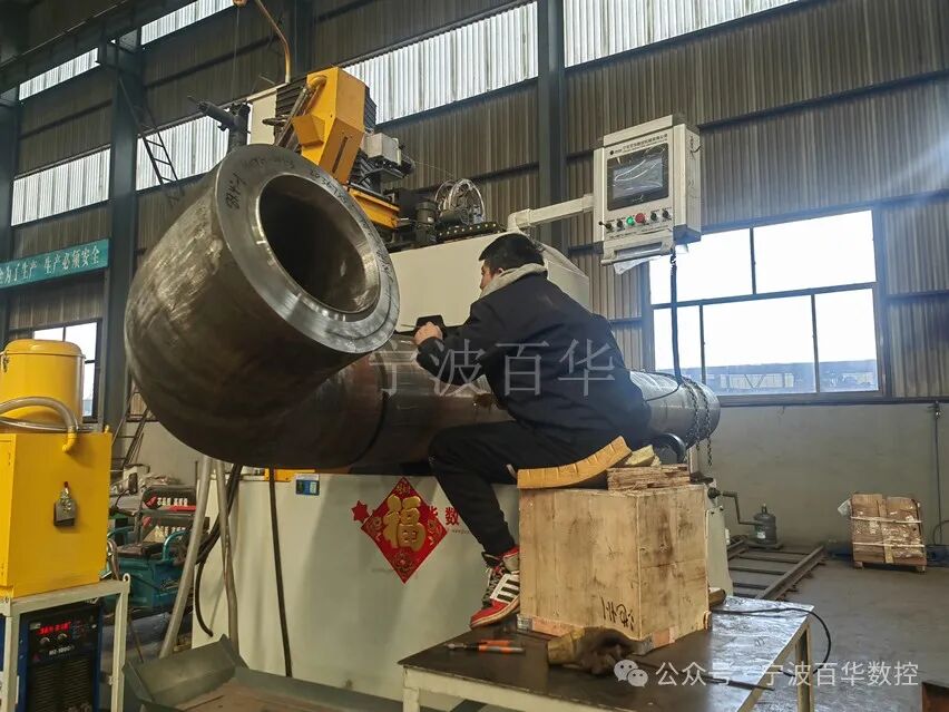 厚壁管道自动焊机