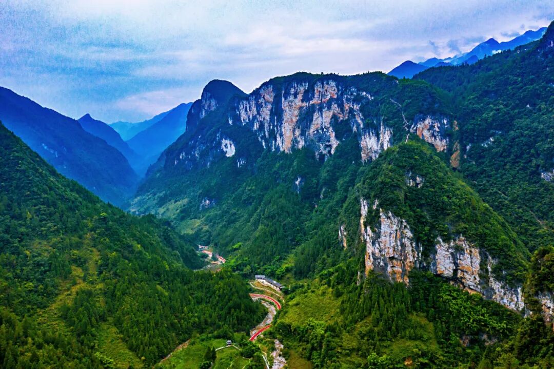 全国中,高考生巴山大峡谷景区免门票!快约起!
