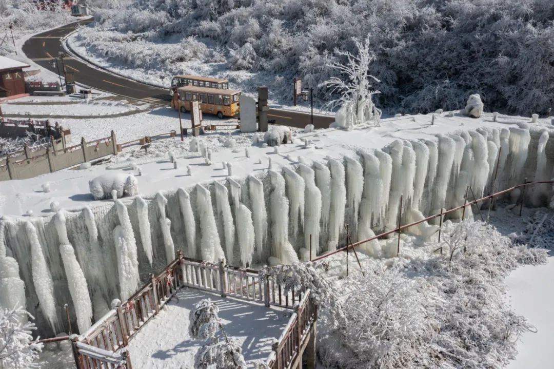 來福樂裡達州遊巴山雪鄉巴山大峽谷冰雪嘉年華重磅開啟玩法升級福利